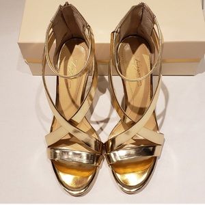 Vince Camuto “Imagine” Devin High heels